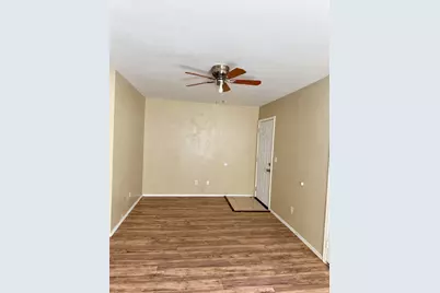 4714 Oleander Street #D, Bacliff, TX 77518 - Photo 5