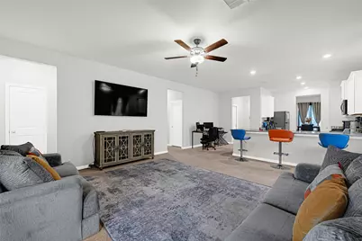 16125 Sugar Falls Drive, Conroe, TX 77303 - Photo 7