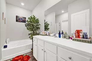 16125 Sugar Fls Dr, Conroe, TX 77303 - Photo 17