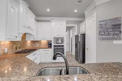 115 Hampton Glen Road, Montgomery, TX 77356 - Photo 9
