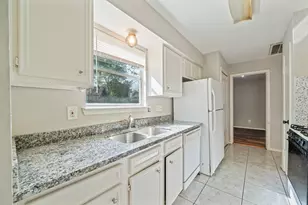 20115 Raingate Ln, Katy, TX 77449 - Photo 11