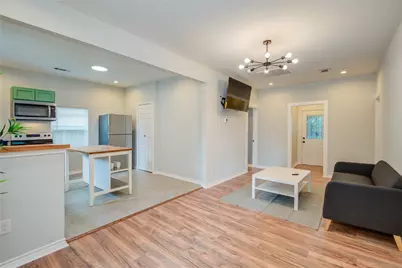 2712 Link Road, Houston, TX 77009 - Photo 5