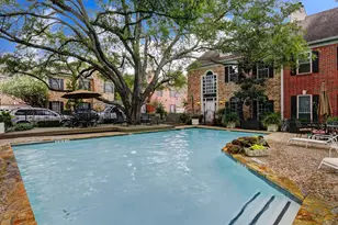 2125 Bering Dr, Houston, TX 77057 - Photo 3