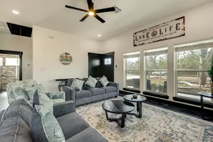 310 Sweet Gum Ln, Somerville, TX 77879 - Photo 5