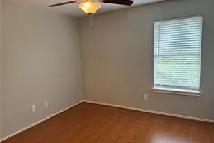 226 S Walden Elms Cir, The Woodlands, TX 77382 - Photo 19