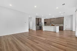 31307 Hastings Creek Ln, Fulshear, TX 77441 - Photo 11