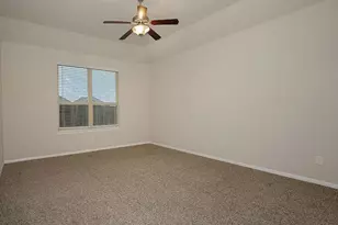 14215 Irvine Rnch Trl, Conroe, TX 77384 - Photo 11