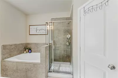 2726 Painted Sunrise Trail, Houston, TX 77045 - Photo 19
