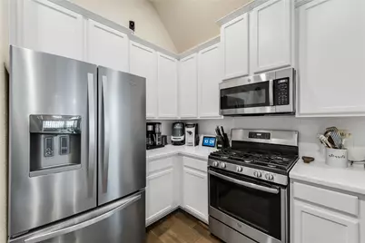 2726 Painted Sunrise Trail, Houston, TX 77045 - Photo 5