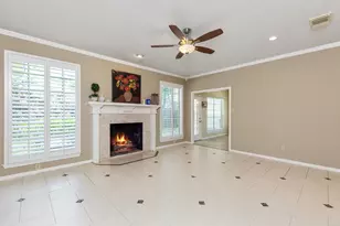 3902 Misty Morn Ln, Sugar Land, TX 77479 - Photo 5