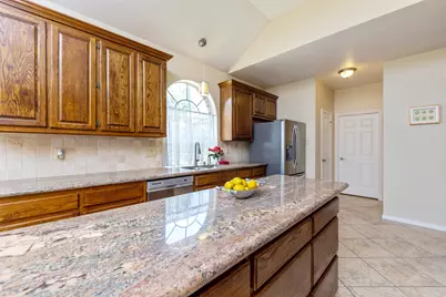 3902 Misty Morn Lane, Sugar Land, TX 77479 - Photo 15