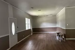 206 Grayson St, Teague, TX 75860 - Photo 3