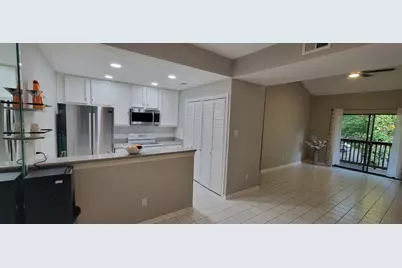 11711 Memorial Drive #292, Houston, TX 77024 - Photo 15