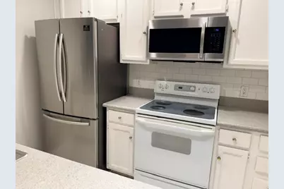 11711 Memorial Drive #292, Houston, TX 77024 - Photo 7