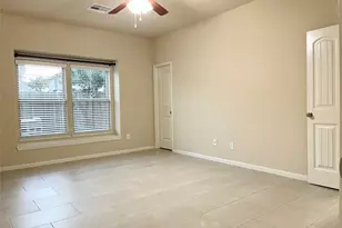 19339 Vermillion Ct, Katy, TX 77449 - Photo 9