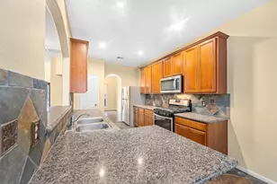10003 Lynette Falls Dr, Houston, TX 77095 - Photo 17