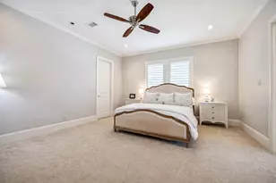 1054 Lamonte Ln, Houston, TX 77018 - Photo 5