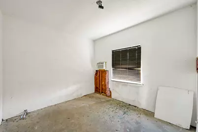 2313 County Road 3540, Cleveland, TX 77327 - Photo 17