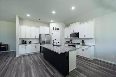 31302 Raleigh Creek Drive, Tomball, TX 77375 - Photo 7