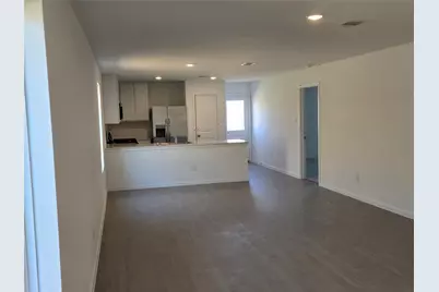 13526 Bay Springs Drive, Conroe, TX 77303 - Photo 3