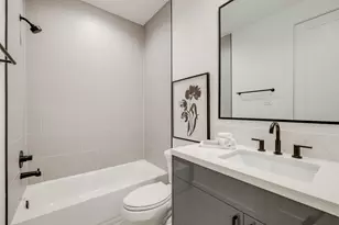 1312 Castle Ct, Houston, TX 77006 - Photo 37