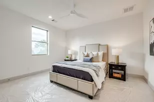 1312 Castle Ct, Houston, TX 77006 - Photo 41