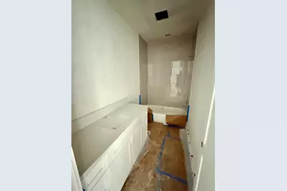 1312 Castle Court #A, Houston, TX 77006 - Photo 11