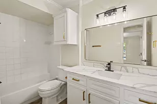 11726 Fallwood Dr, Houston, TX 77065 - Photo 13