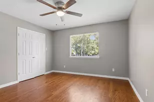 17603 Fairgrove Park Dr, Houston, TX 77095 - Photo 9