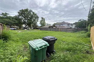 2031 Saxon Dr, Houston, TX 77018 - Photo 47