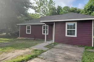 4910 Southwind St, Houston, TX 77033 - Photo 1