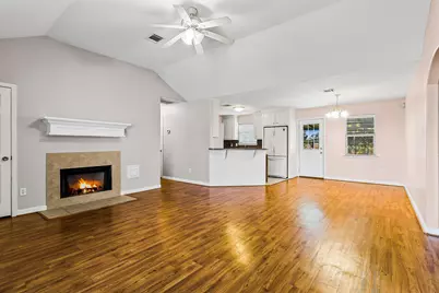 1060 Yaupon Cove Drive, Onalaska, TX 77360 - Photo 7