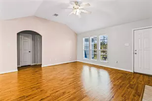 1060 Yaupon Cove Dr, Onalaska, TX 77360 - Photo 21