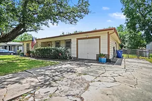 5013 Live Oak Dr, Texas City, TX 77591 - Photo 3