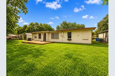 5013 Live Oak Drive, Texas City, TX 77591 - Photo 3