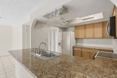 12449 Sharpview Drive #2449, Houston, TX 77072 - Photo 9
