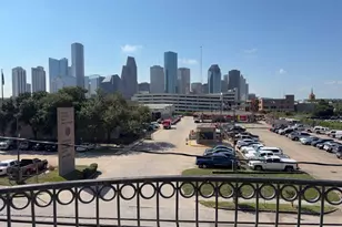 1304 Dart St, Houston, TX 77007 - Photo 3