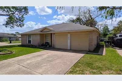 11403 Spring Grove Drive, Houston, TX 77099 - Photo 3