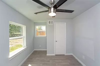 13519 Peoria Street, Houston, TX 77015 - Photo 7