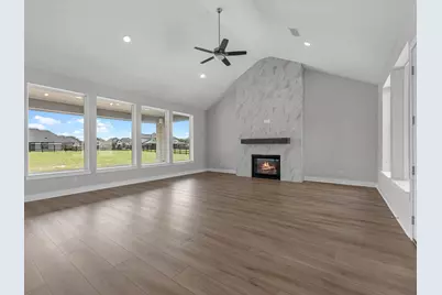 22 Woodland Creek Court, Fulshear, TX 77441 - Photo 11