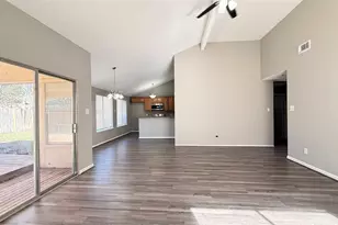 12651 Day Hollow Ln, Houston, TX 77070 - Photo 7