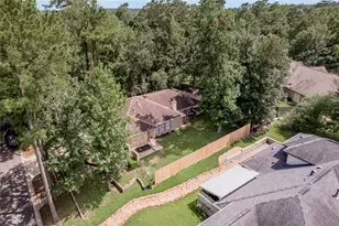 2232 Azalea Cir, Huntsville, TX 77340 - Photo 37