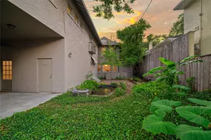 816 Kipling St, Houston, TX 77006 - Photo 37