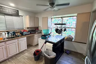 3403 Golders Green Dr, Houston, TX 77082 - Photo 7