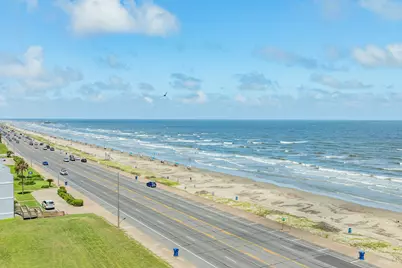 7700 Seawall Boulevard #703, Galveston, TX 77551 - Photo 3