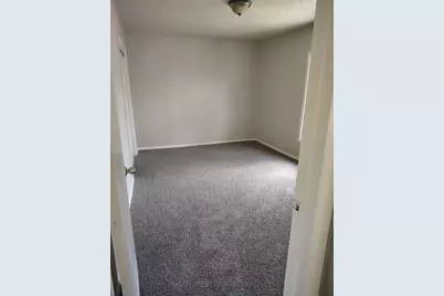 242 Bolden Street, Houston, TX 77029 - Photo 9