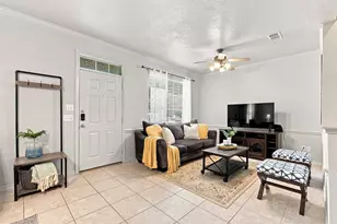 400 Forest Dr, College Station, TX 77840 - Photo 1