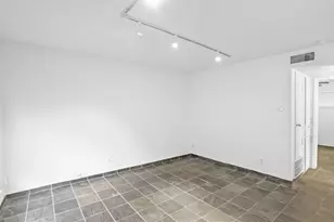 3602 Garrott Street St, Houston, TX 77006 - Photo 13