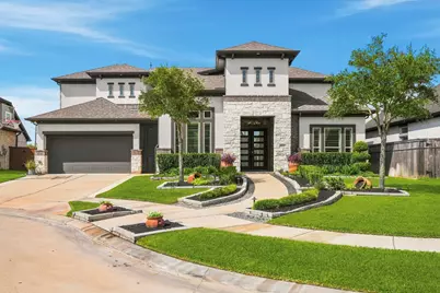 9907 Regal Bend Drive, Missouri City, TX 77459 - Photo 1