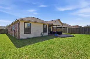 13227 Chanel Dr, Houston, TX 77044 - Photo 25